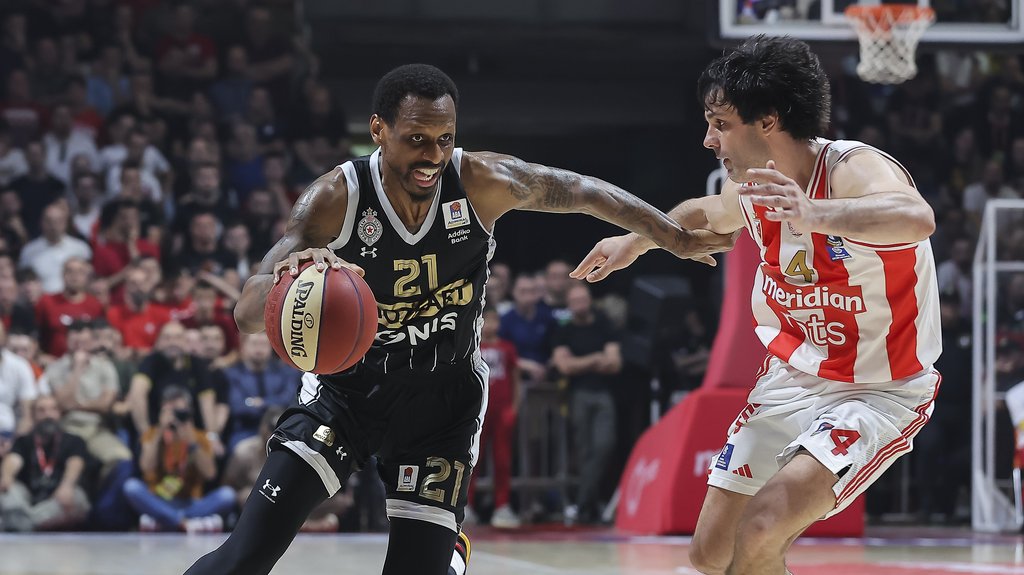 Džejms Naneli ponudio povratak u Partizan, crno-beli razmatraju opciju – Džejms Naneli povratak u Partizan