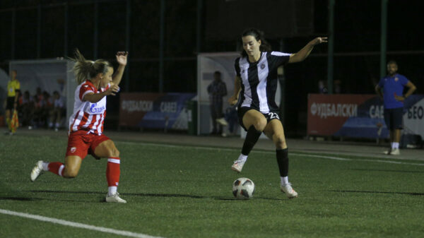Lana Radisavljević potpisala za ŽFK Partizan i kompletirala povratak u crno-bele – Lana Radisavljević ŽFK Partizan potpis