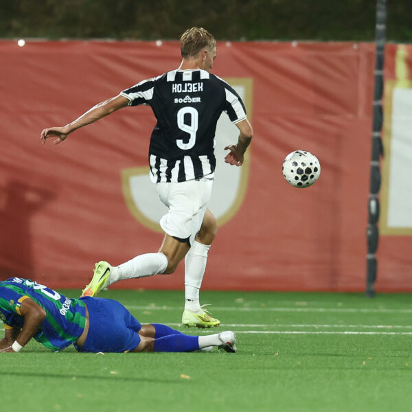 Erik Kojzek doneo Partizanu rano vođstvo protiv Une Štrasen u evropskom debiju – Erik Kojzek Partizan Une Štrasen