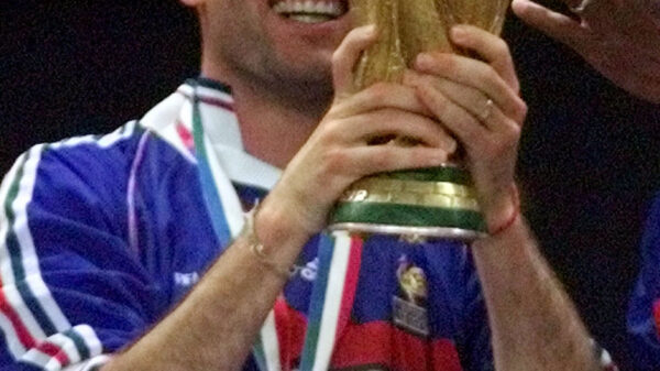 Zinedine Zidane preuzima kormilo Francuske reprezentacije sledećeg utorka