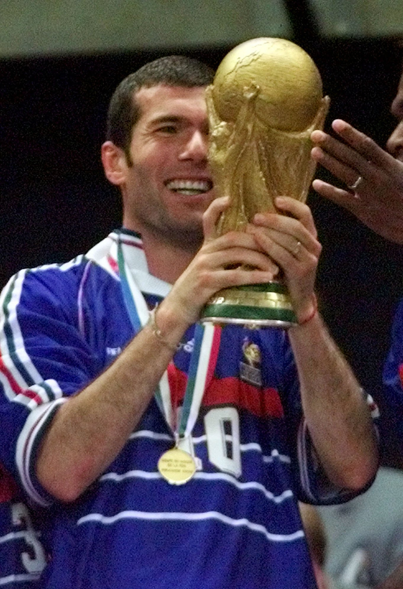 Zinedine Zidane preuzima kormilo Francuske reprezentacije sledećeg utorka