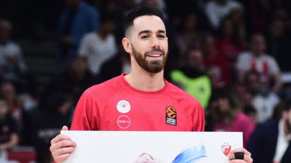 The match of the 15th round of the Turkish Airlines Euroleague between KK Crvena Zvezda MeridianBet and KK Olympiacos Piraeus was played at the Belgrade Arena. Utakmica 15. kola Turkish Airlines Evrolige izmedju KK Crvena Zvezda MeridianBet i KK Olympiacos Piraeus odigrana je u Beogradskoj Areni.