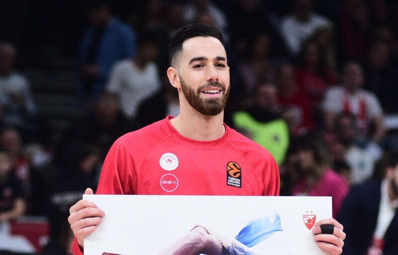 The match of the 15th round of the Turkish Airlines Euroleague between KK Crvena Zvezda MeridianBet and KK Olympiacos Piraeus was played at the Belgrade Arena. Utakmica 15. kola Turkish Airlines Evrolige izmedju KK Crvena Zvezda MeridianBet i KK Olympiacos Piraeus odigrana je u Beogradskoj Areni.