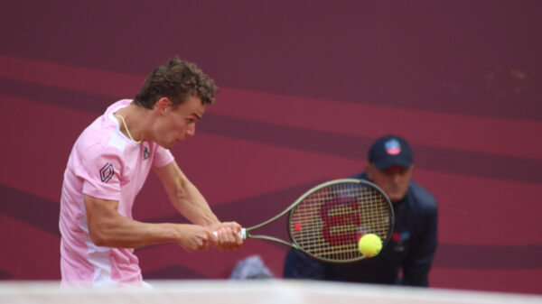 Luka van Aš pobedio Aleksandera Bloksa 6:4, 4:6, 7:5 i osvojio prvu ATP titulu u Estorilu – Luka van Aš Estoril finale