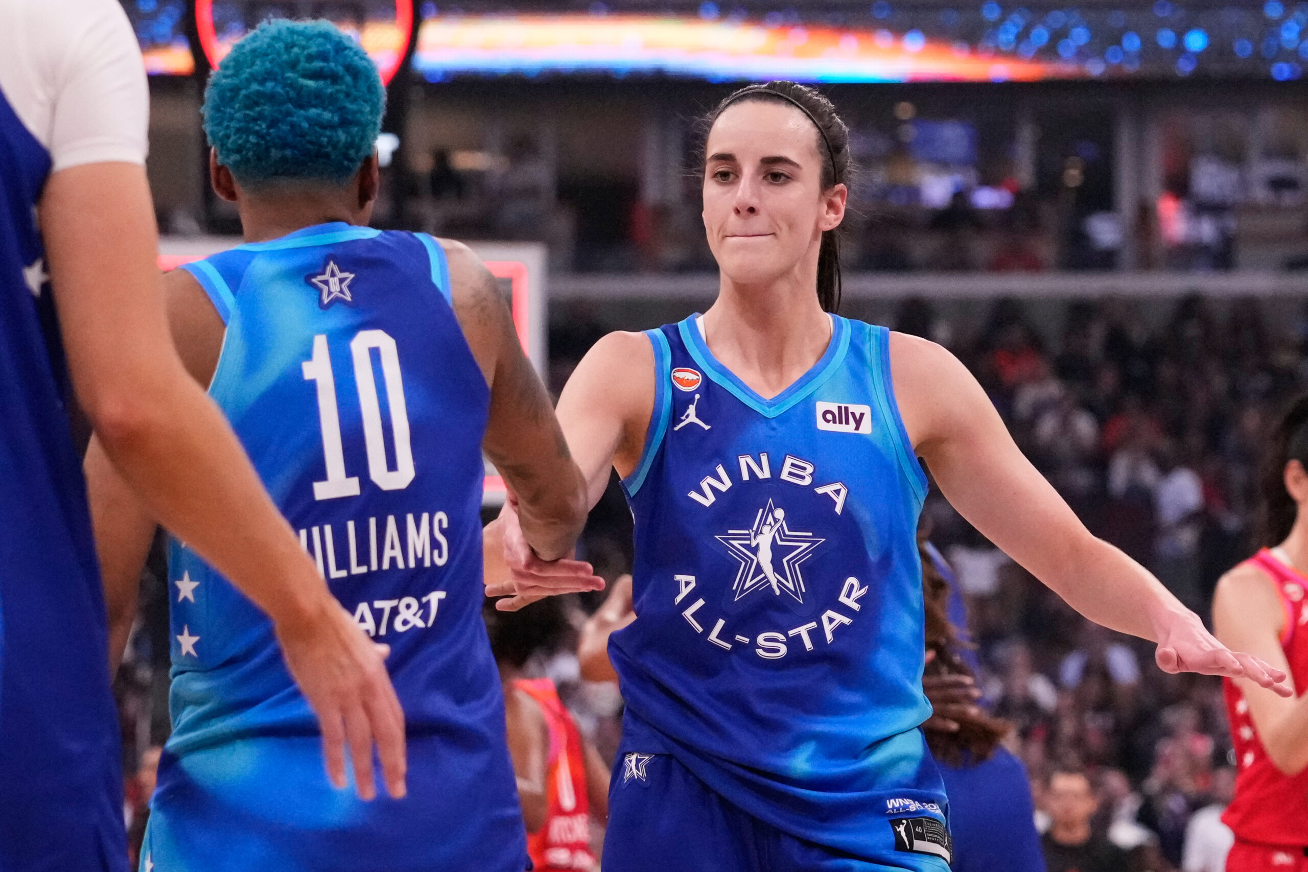 Tim Kejtlin Klark pobedio tim Pejdž Bukers 129:122 na WNBA All-Star utakmici