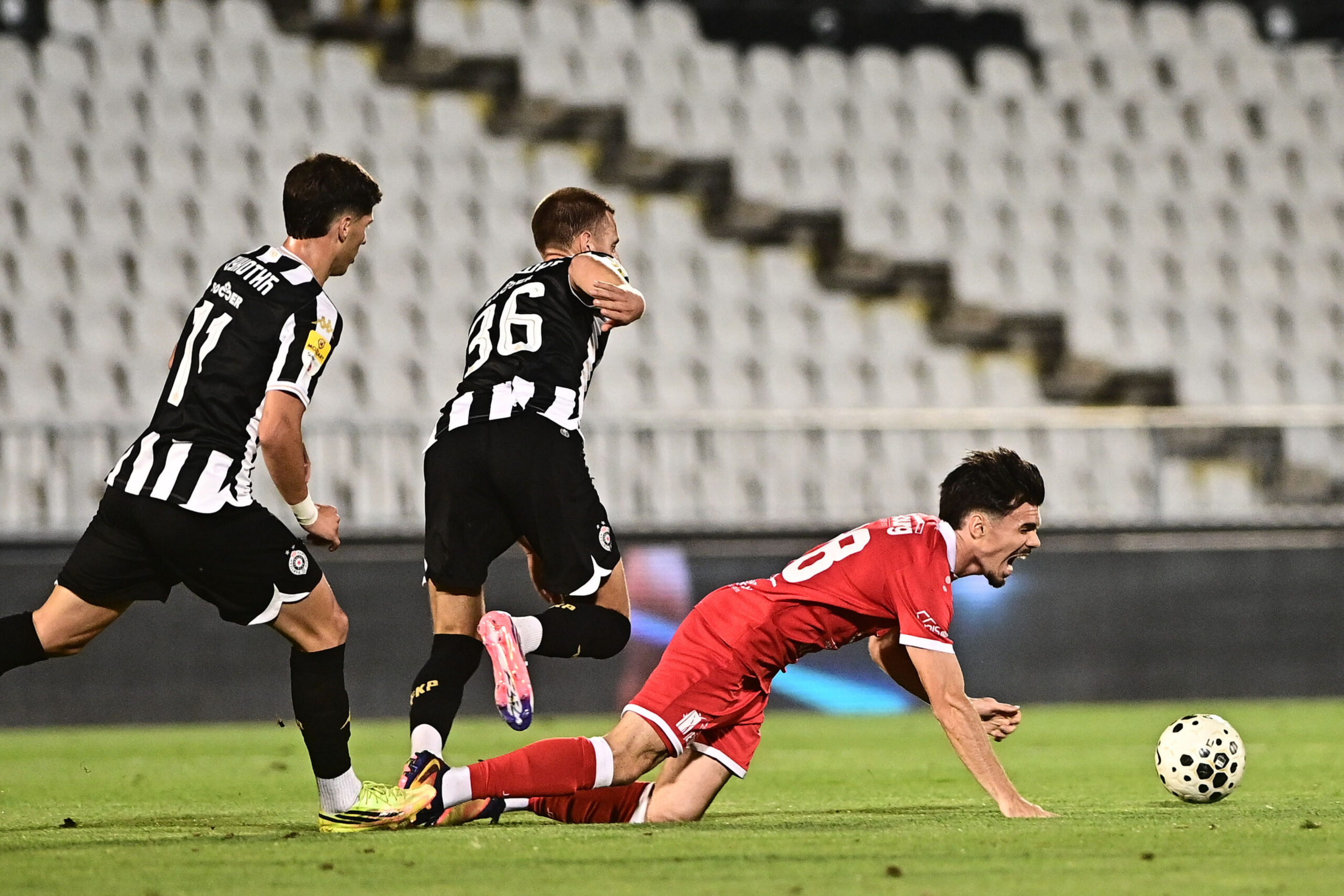 Partizan bez Milana Vukotića i Žea protiv Une Štrasen u drugom kolu kvalifikacija – Milan Vukotić Partizan povreda