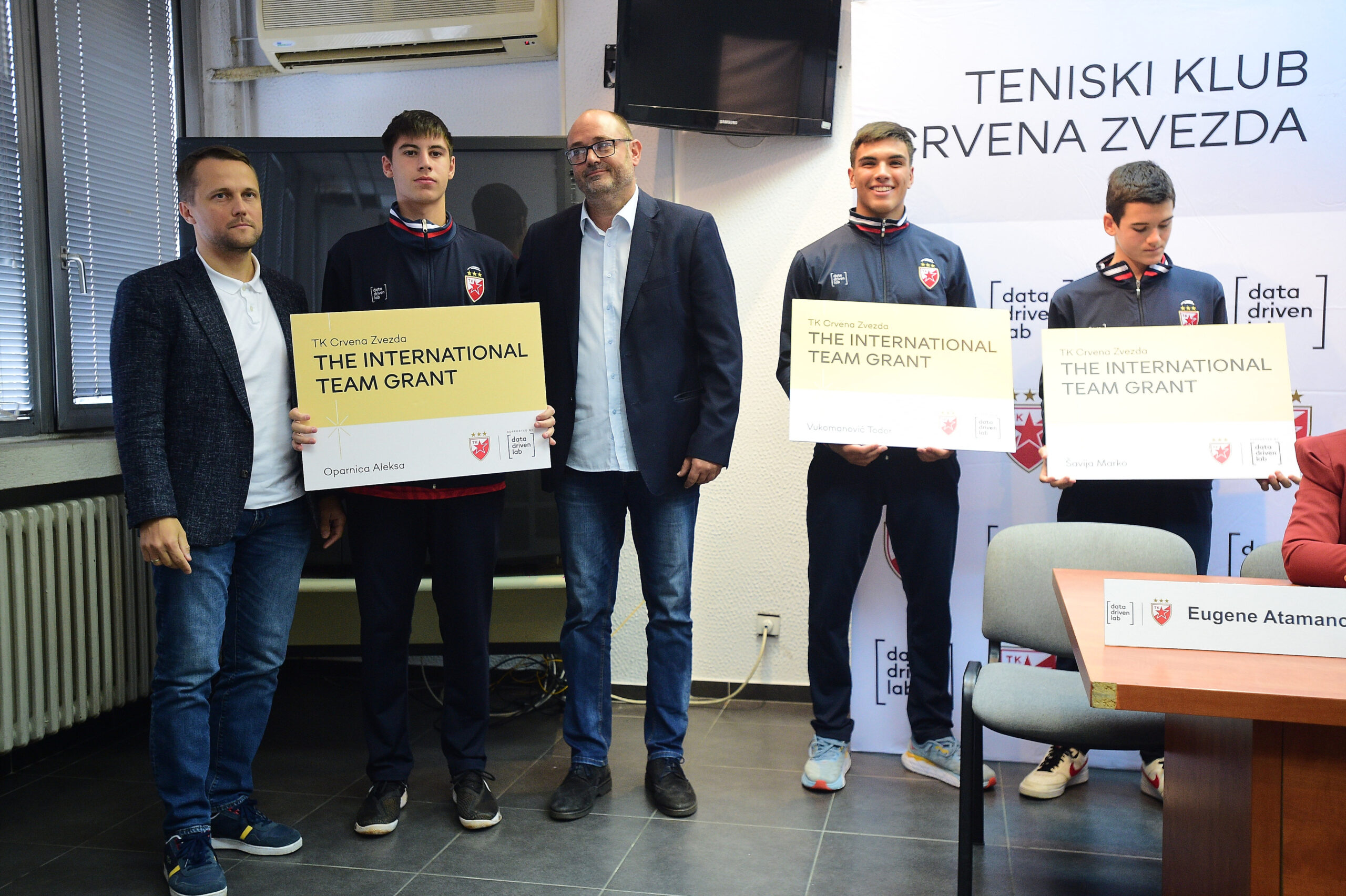 Aleksa Oparnica osvojio titulu šampiona Srbije pobedom nad Jovanom Bjelobrkom – Aleksa Oparnica Crvena zvezda tenis