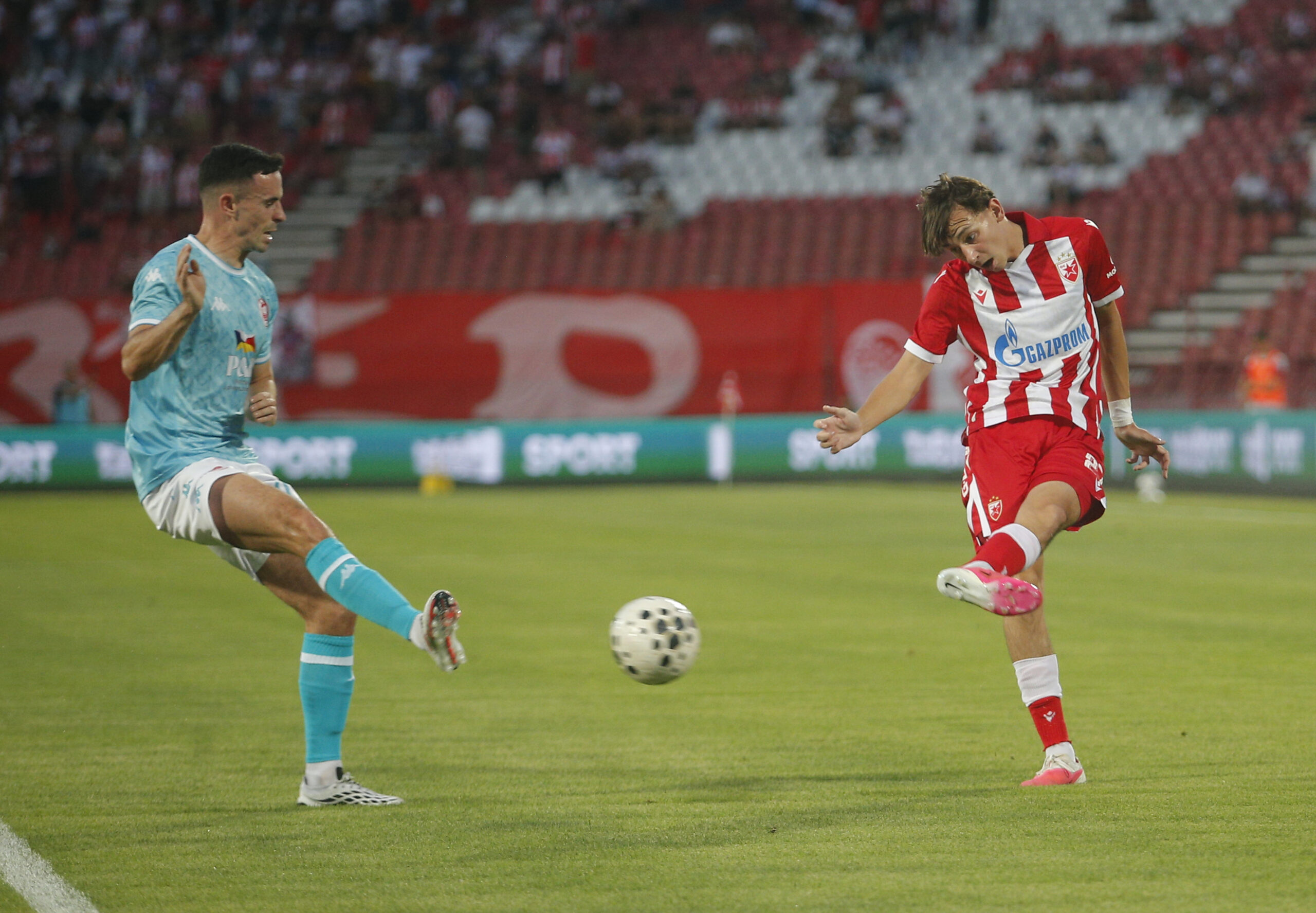 Matej Strika dobio šansu u Crvenoj zvezdi i impresionirao na evropskoj sceni – Matej Strika Crvena zvezda