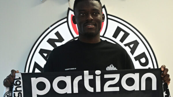 The press conference presented the new addition to FK Partizan, Idris Baba, followed by a speech by sports director Radosav Petrovic, who answered all questions related to the transfer window. Konferencija za medije na kojoj je predstavljeno novo pojacanje FK Partizana, Idrisu Baba, nakon cega se obratio sportski direktor Radosav Petrovic koji je odgovaraona sva pitanja vezana za prelazni rok.