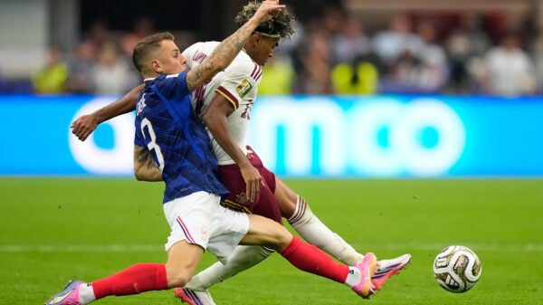 Lukas Digne ponovo u PSG-u: Povratak iskusnog levog beka u Pariz – Lukas Digne PSG transfer