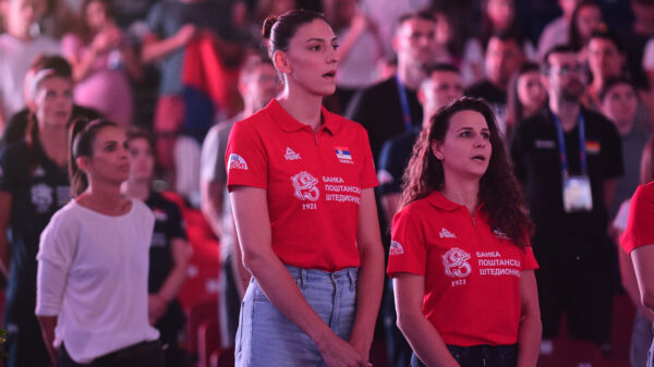 Tijana Bošković uživala sa porodicom na Saboru trubača u Guči – Tijana Bošković Sabor trubača Guča
