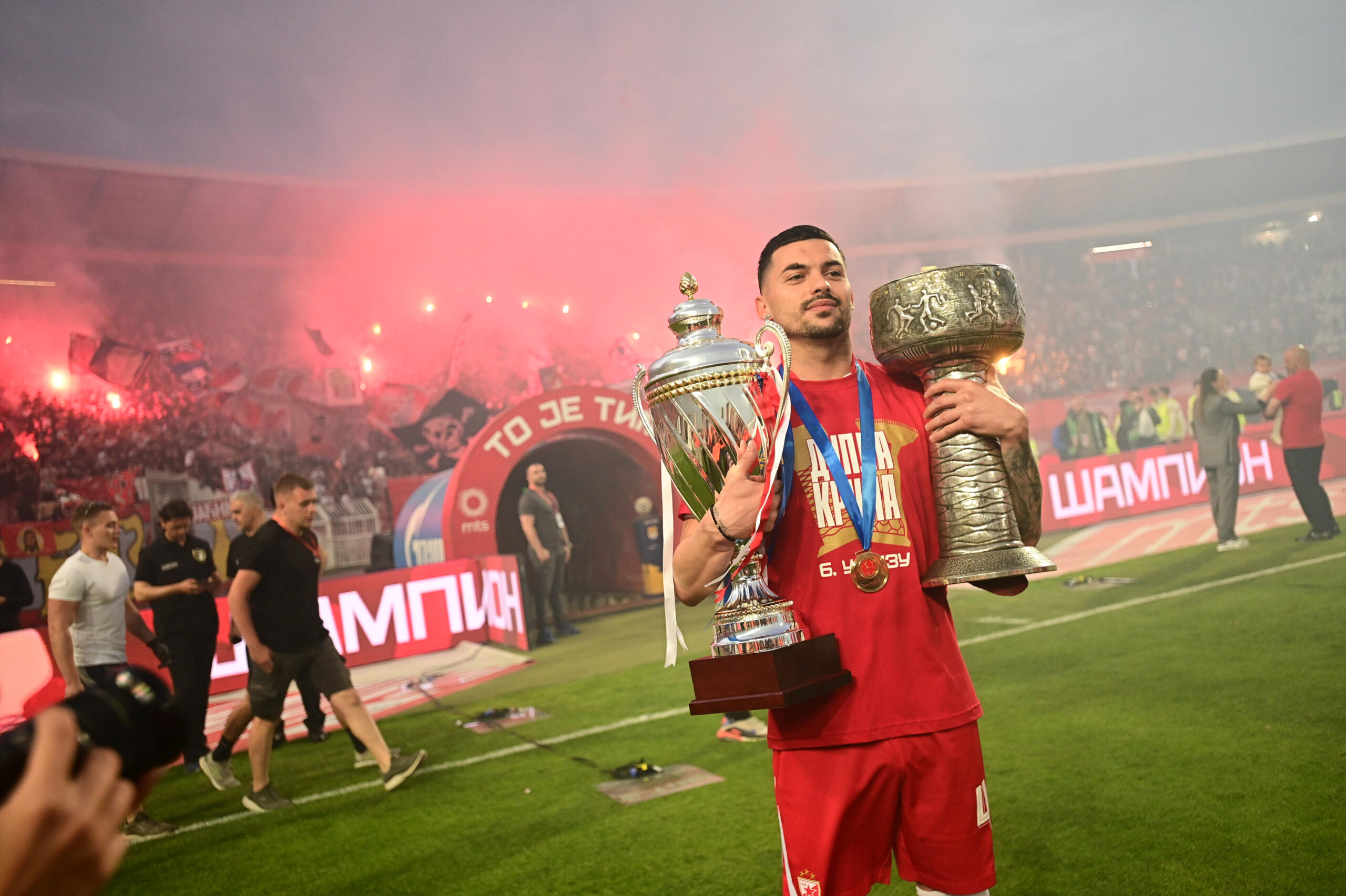Nemanja Radonjić odbio ponude iz Katara i Južne Koreje nakon interesovanja iz Indonezije – Nemanja Radonjić Crvena zvezda transfer