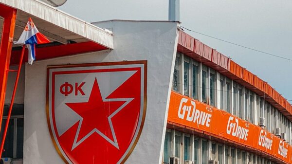Crvena zvezda mora da izabere novog trenera do petka po zahtevu UEFA – Crvena zvezda fudbal