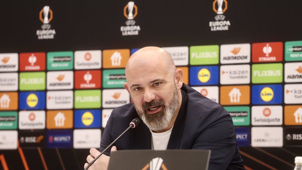 Dejan Stanković podneo ostavku posle eliminacije Crvene zvezde iz Lige šampiona – Dejan Stanković Crvena zvezda