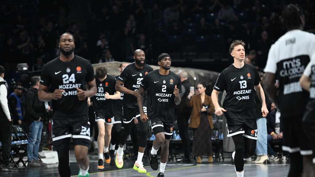 Partizan imenovao centralne tribine po Draženu Dalipagiću i Dušku Vujoševiću – Partizan košarka