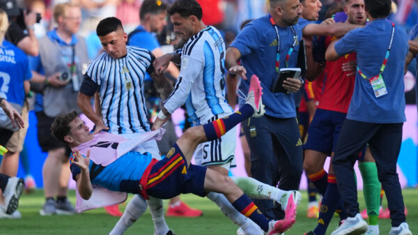 FIFA izrekla oštre kazne posle tuče Argentina – Španija u finalu Mundijala – Leandro Paredes FIFA kazna
