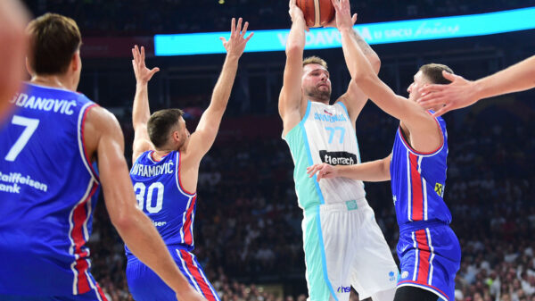 Luka Dončić ugostio Los Anđeles Lejkerse na krstarenju Ljubljanicom – Luka Dončić Los Anđeles Lejkers Slovenija