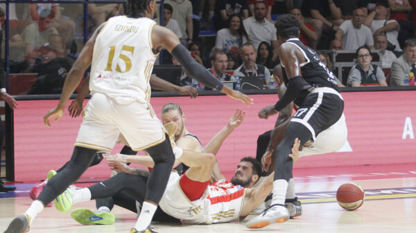 Nikola Kalinić postao pomoćni trener Crvene zvezde – Nikola Kalinić Crvena zvezda trener