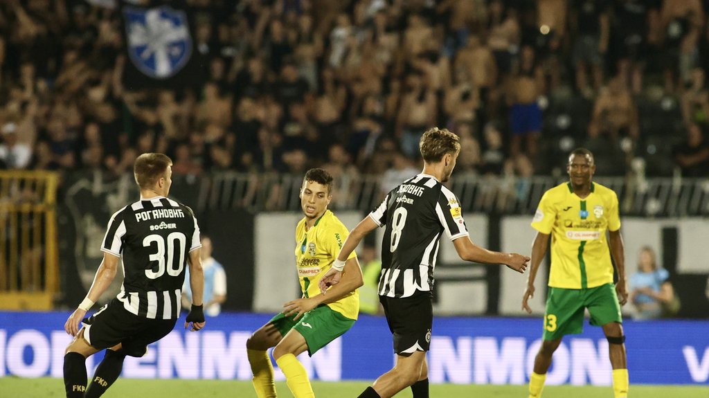 Partizan poražen 3:1 od Mladosti u Lučanima u šestom kolu Superlige Srbije – Partizan fudbal