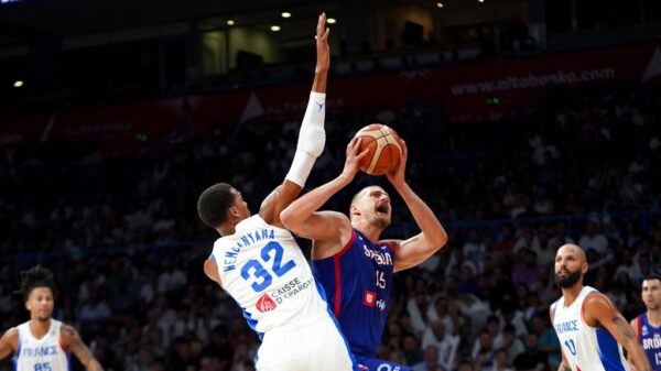 Srbija poražena od Francuske 91:90 u Orleanu posle dramatične završnice – Nikola Jokić košarka