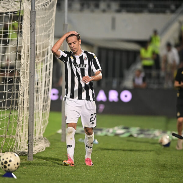 Nikola Čumić: Najteži trenutak u karijeri posle promašaja protiv Hetafea – Nikola Čumić Partizan Hetafe