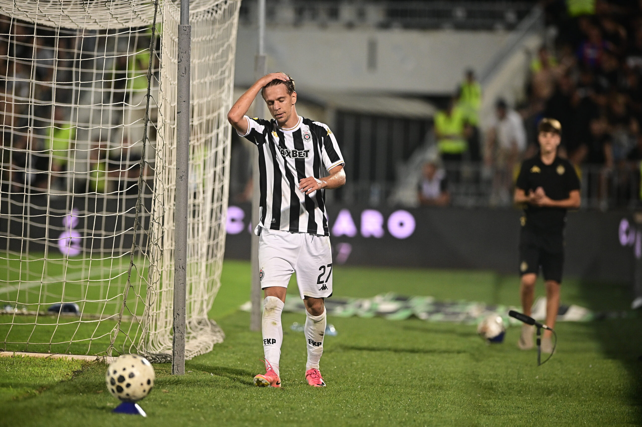 Nikola Čumić: Najteži trenutak u karijeri posle promašaja protiv Hetafea – Nikola Čumić Partizan Hetafe