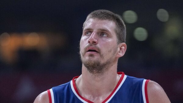 Nikola Jokić posle pobede Srbije nad Islandom u centru pažnje zbog dirljivog susreta – Nikola Jokić košarka