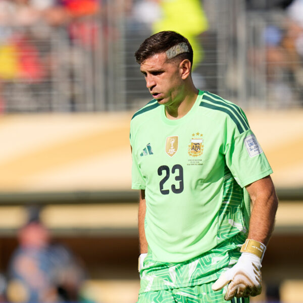 Emilijano Martinez potpisao trogodišnji ugovor sa Čelsijem – Emilijano Martinez Čelsi transfer