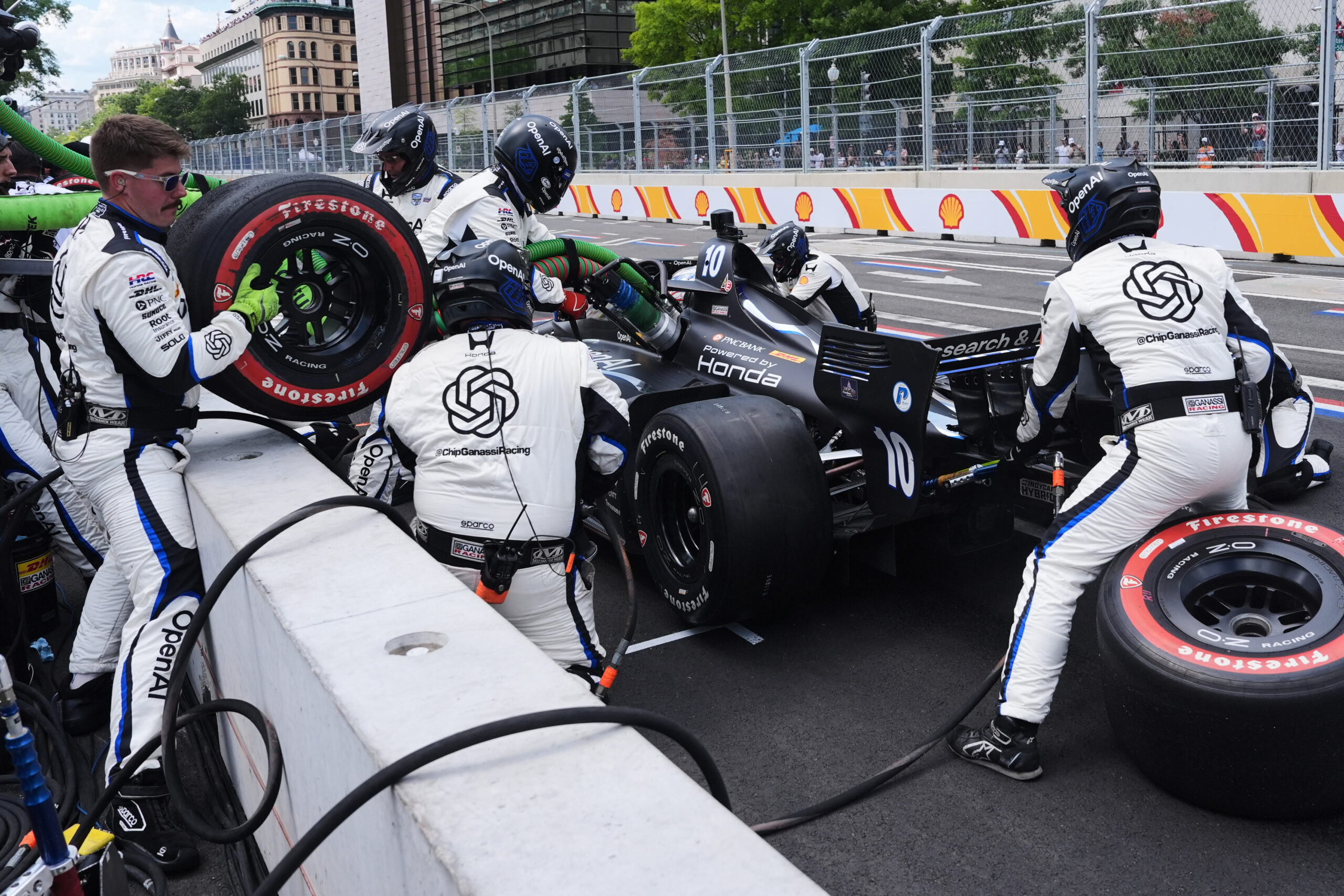 Kiša odložila trku u Milvokiju: Odluka o tituli Aleksa Palua pomerena za nedelju – Aleks Palu IndyCar Milvoki