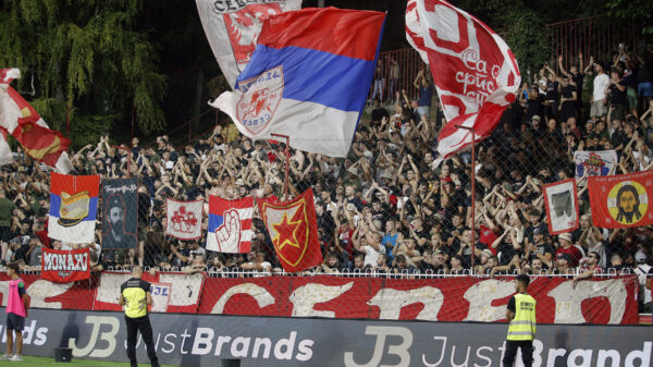 Crvena zvezda i Partizan igraju 180. večiti derbi: Poznate cene karata