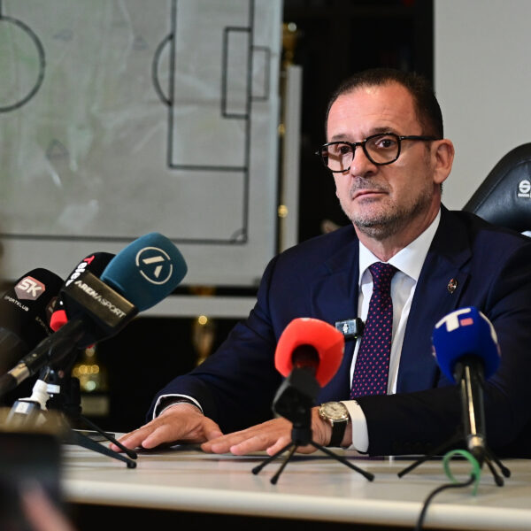 Predrag Mijatović napustio sve funkcije u Partizanu