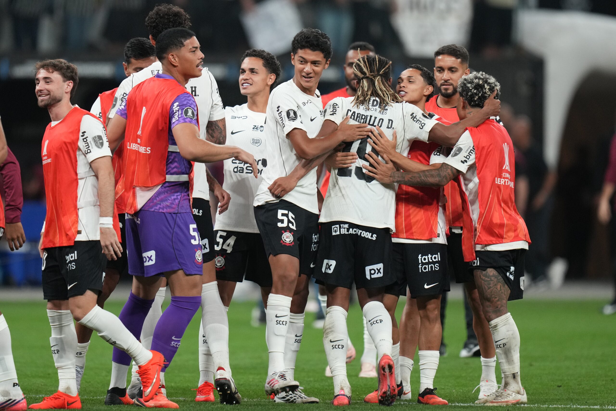 Régis Pitbull: Pad fudbalske zvezde i život na ulicama Sao Paula