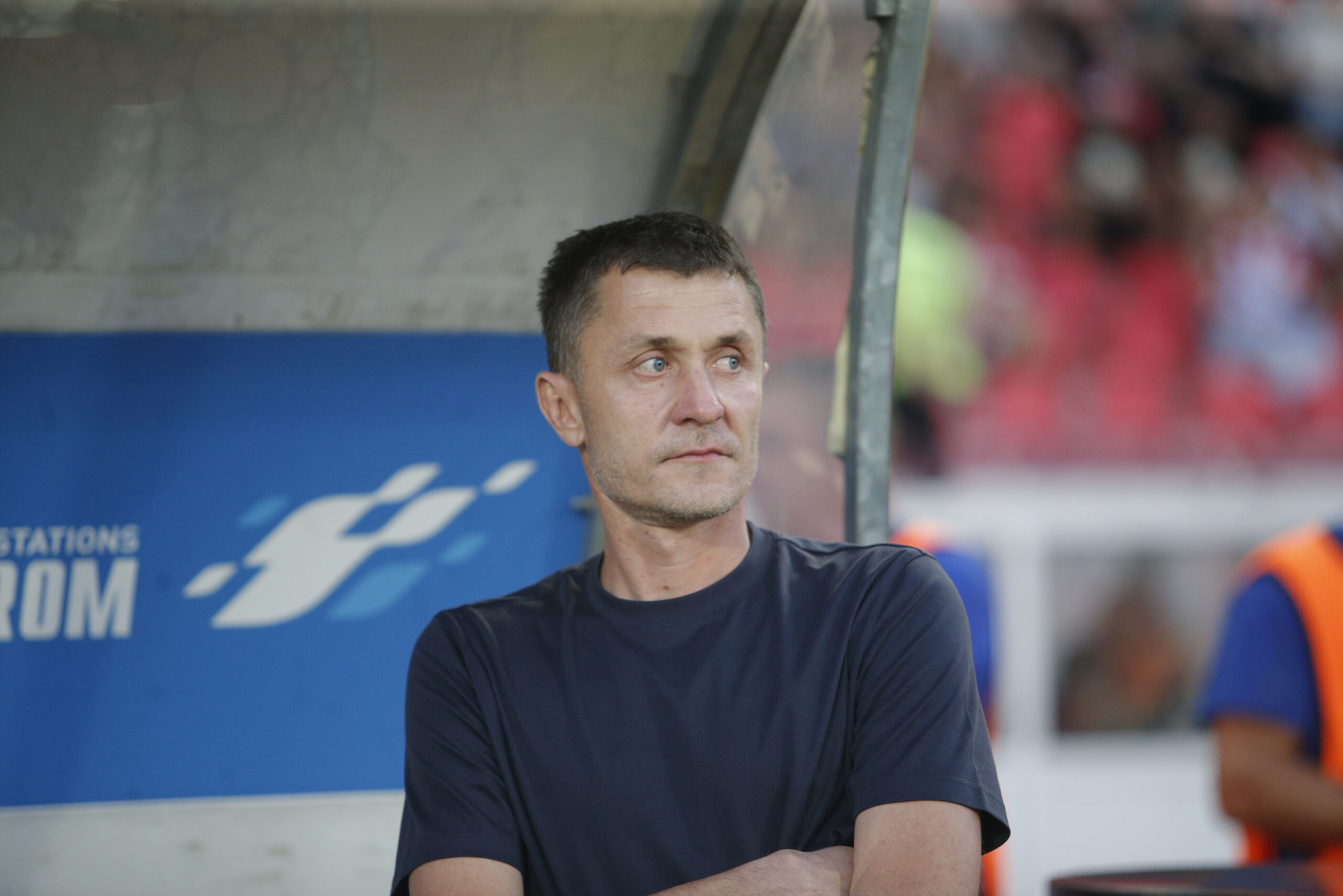 Crvena zvezda navijači kritikovali Spartak iz Moskve tokom večitog derbija – Crvena zvezda derbi Partizan