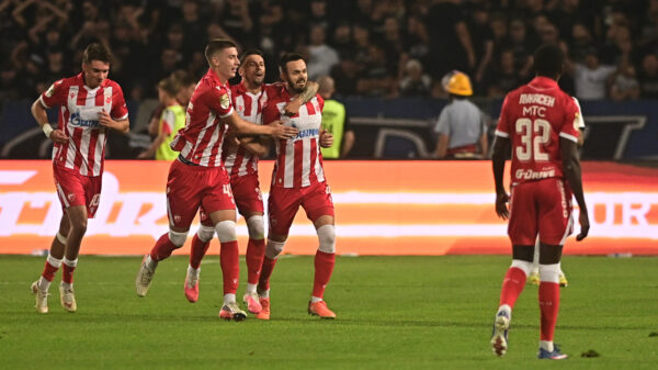 VAR odluka prekinula večiti derbi: Penal za Crvenu zvezdu protiv Partizana