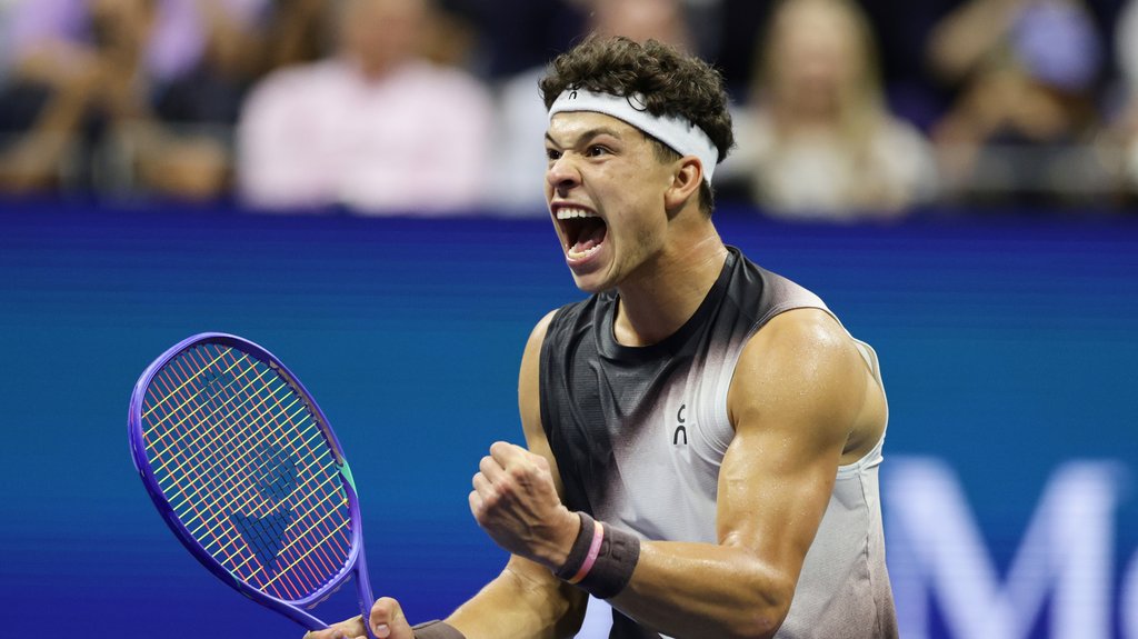 Ben Šelton pobedio Karlosa Alkaraza u istorijskoj petosetnoj drami na US Openu – Ben Šelton tenis