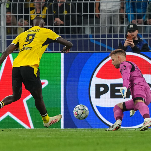 Peter Gulacsi postaje prvi golman Viljareala posle ubedljivog debija – Peter Gulacsi Viljareal