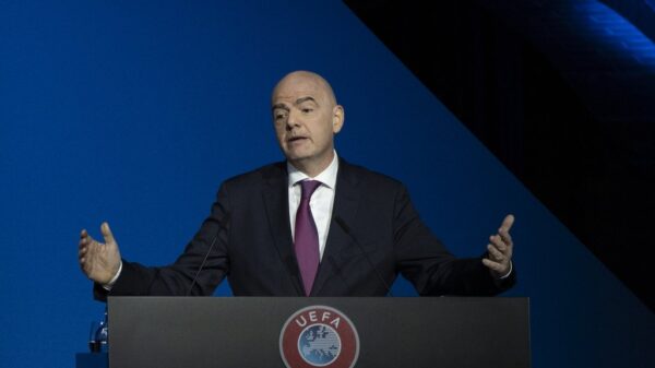 Više od 100.000 ljudi zahteva istragu protiv Đanija Infantina zbog veza sa Trampom – Đani Infantino FIFA