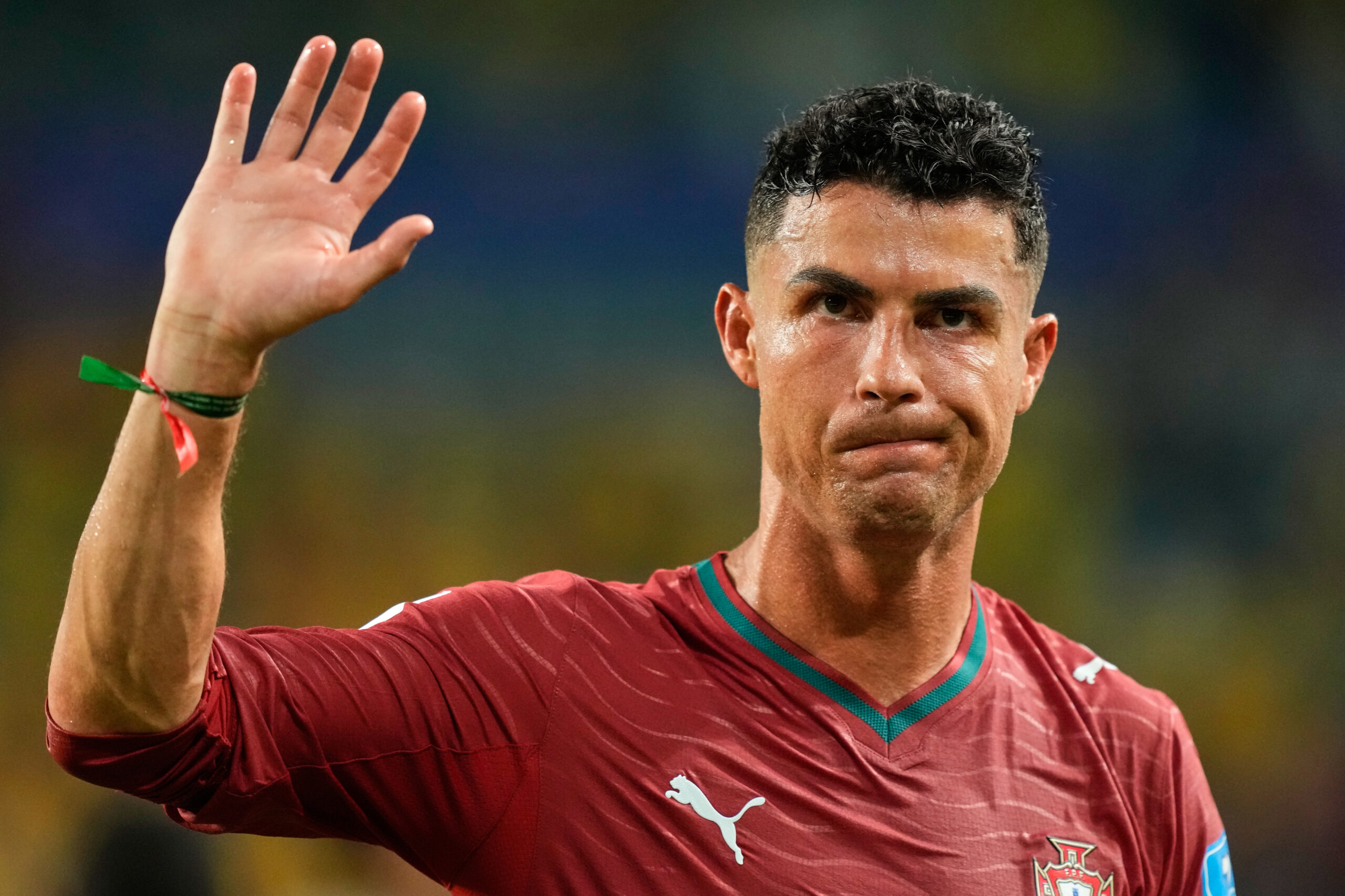 Kristijano Ronaldo: Navijači koji vređaju Dioga Žotu ne bi smeli ući na stadion