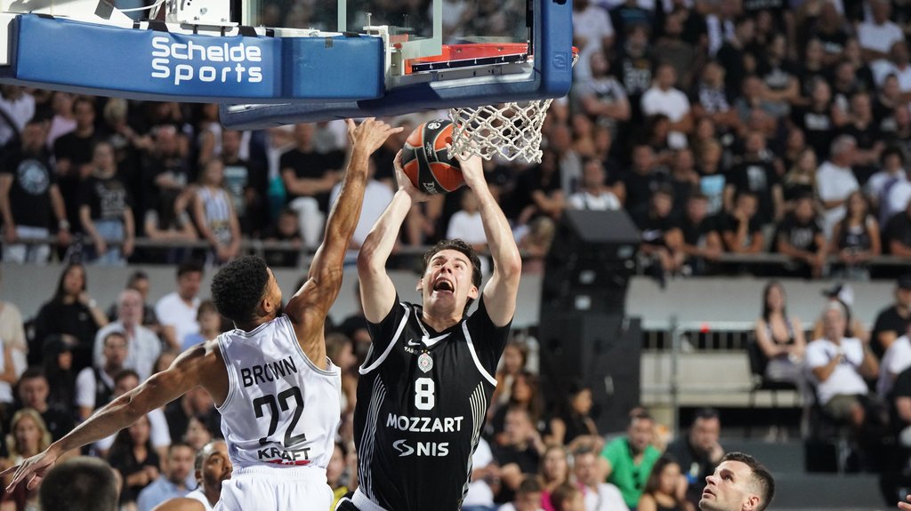 Partizan poražen od PAOK-a 100:99 trojkom Fostera u poslednjoj sekundi na turniru u Atini – Partizan košarka PAOK