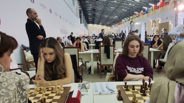 Ženska šahovska reprezentacija Srbije ubedljiva protiv Irana, muška selekcija pružila otpor Kini na Olimpijadi u Samarkandu – Teodora Injac šah