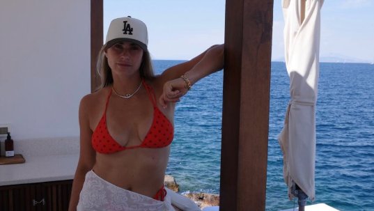 Arina Sabalenka uživa na odmoru u Grčkoj nakon završetka grend slema – Arina Sabalenka Grčka