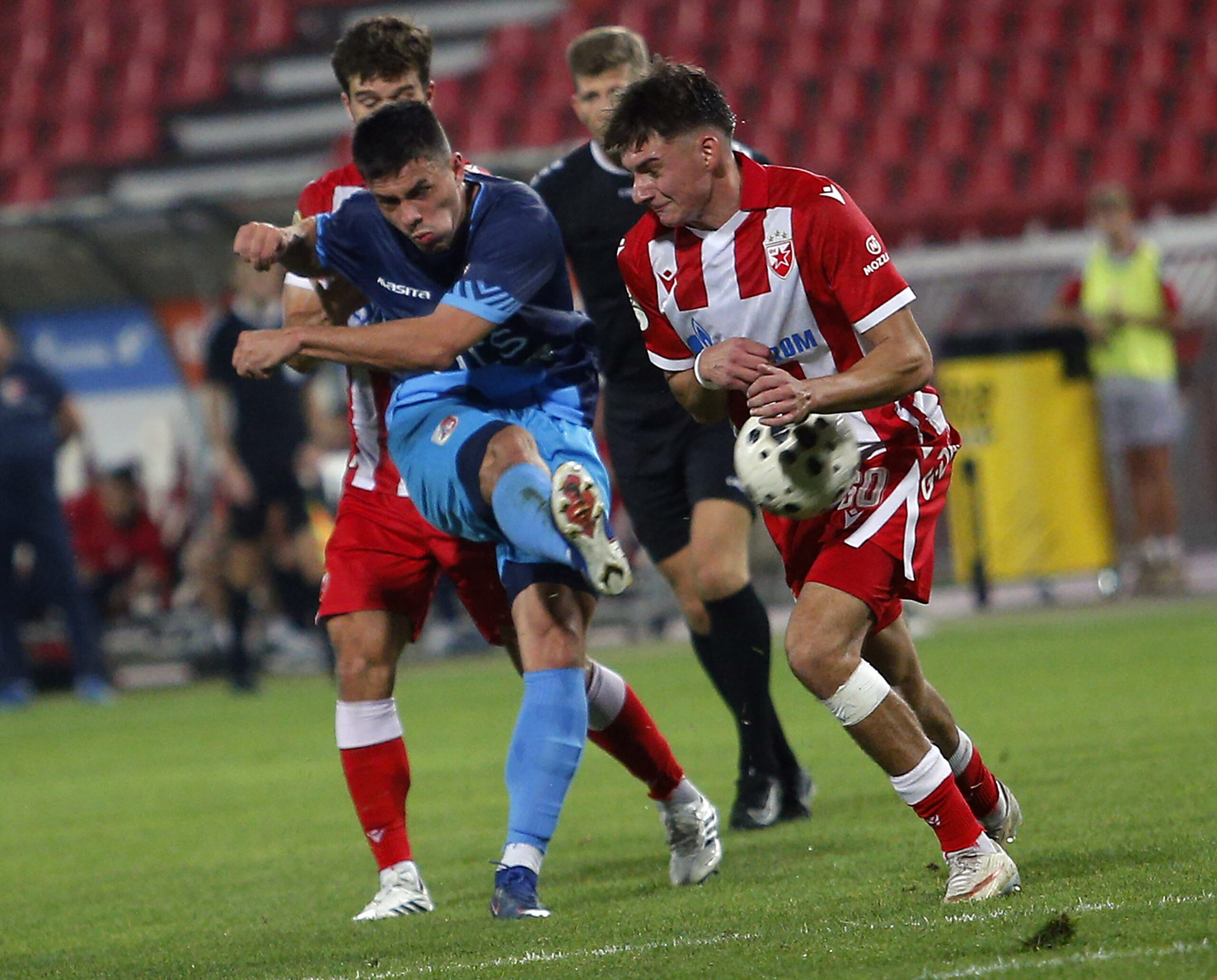 Crvena zvezda koristi reprezentativnu pauzu za proveru otpisanih igrača na Marakani