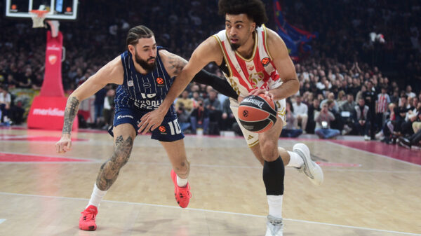 Barselona preokretom savladala Anadolu Efes 89:82 na startu Evrolige