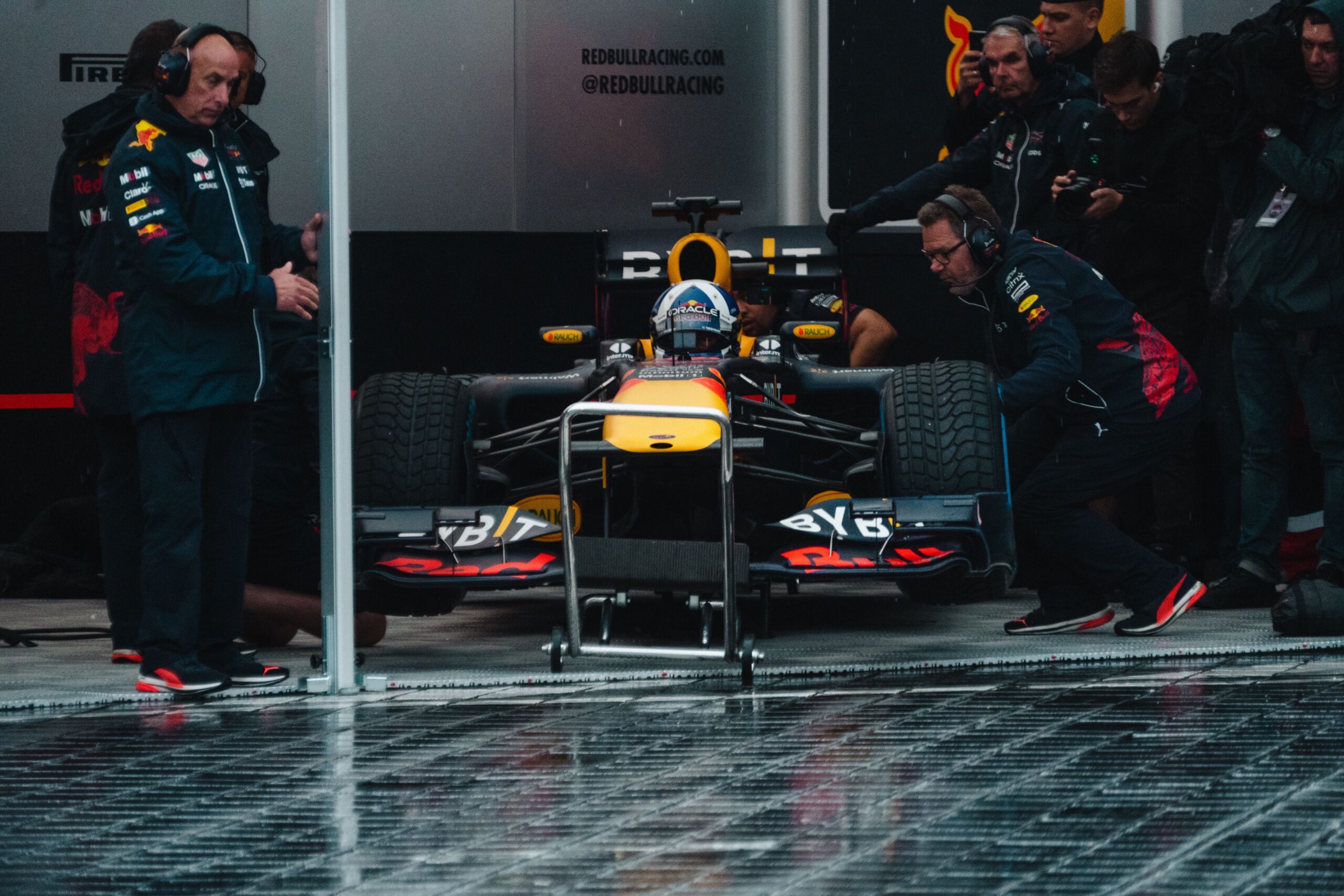 Williams donosi novu aerodinamičku konfiguraciju na VN Azerbejdžana, Aston Martin bez promena