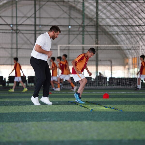 Fundacija Trinidad Alfonso i COE pokreću program za visoke sportske rezultate u Valensiji – formacija za visoke sportske rezultate