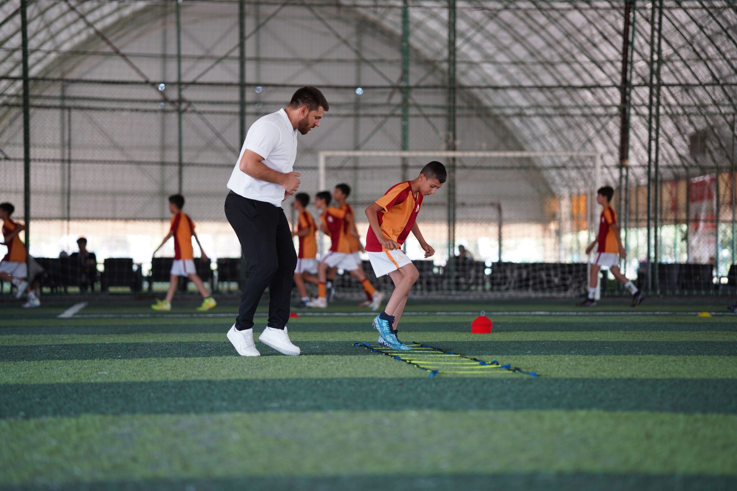 Fundacija Trinidad Alfonso i COE pokreću program za visoke sportske rezultate u Valensiji – formacija za visoke sportske rezultate