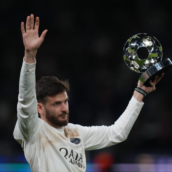 Hvicha Kvaratskhelia u trci za Zlatnu loptu posle istorijske sezone u PSG-u – napad u Parizu