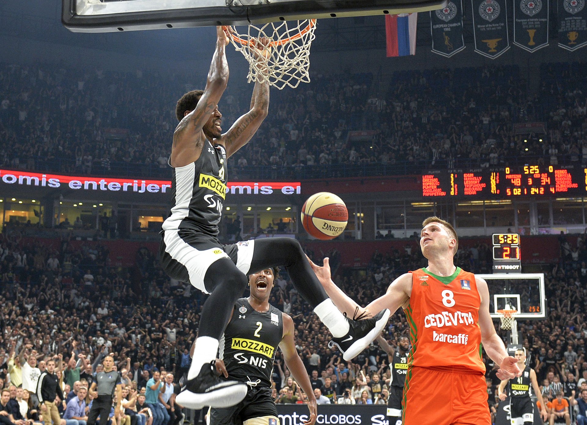 Partizan pobedio Olimpiju iz Milana 92:76 na startu Evrolige u Beogradu – Partizan Olimpija Evroliga Beograd