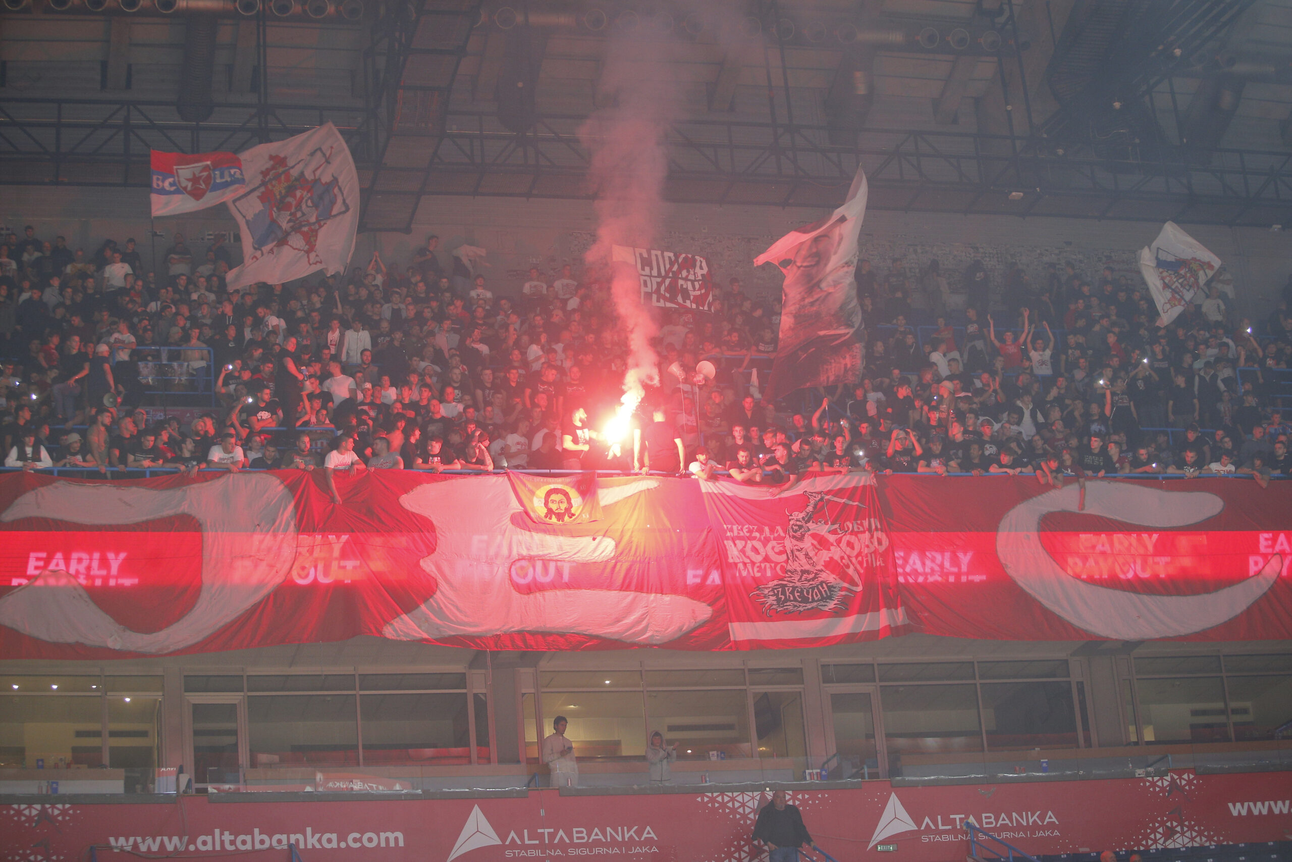 Crvena zvezda uspešno startovala u Superligi Srbije, Železničar glavni konkurent za titulu – pobede u Superligi Srbije
