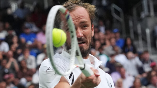 Danil Medvedev pobedio Safijulina 7:5, 6:4 za finale u Hangdžouu – Danil Medvedev ATP Hangdžou